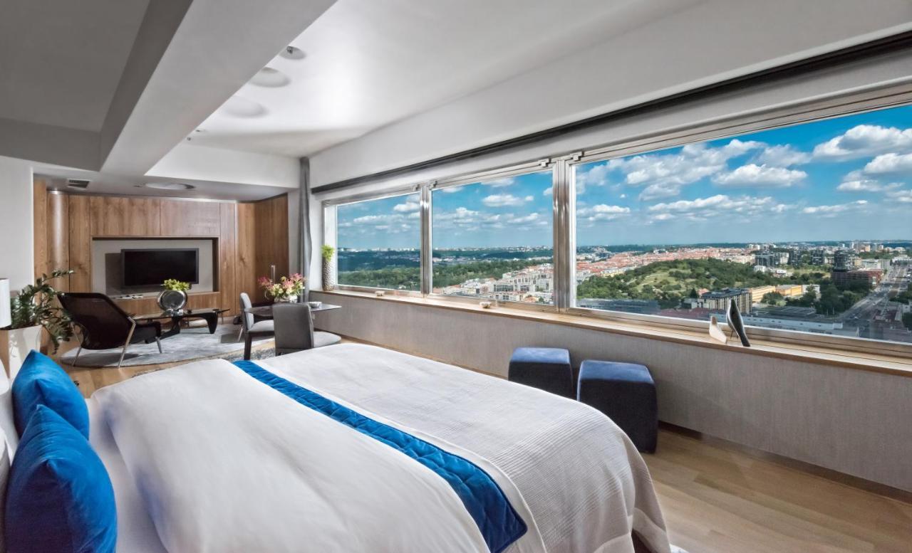 Sky Suite Hotel Prague Luaran gambar