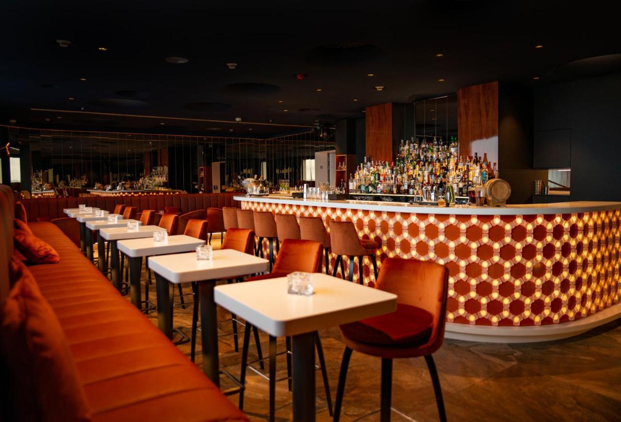 Sky Suite Hotel Prague Luaran gambar